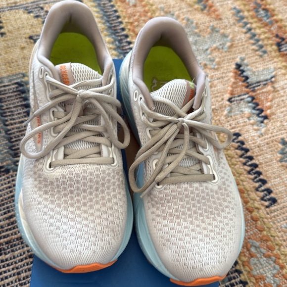 Brooks Glycerin 21 Size 8 - Picture 2 of 6